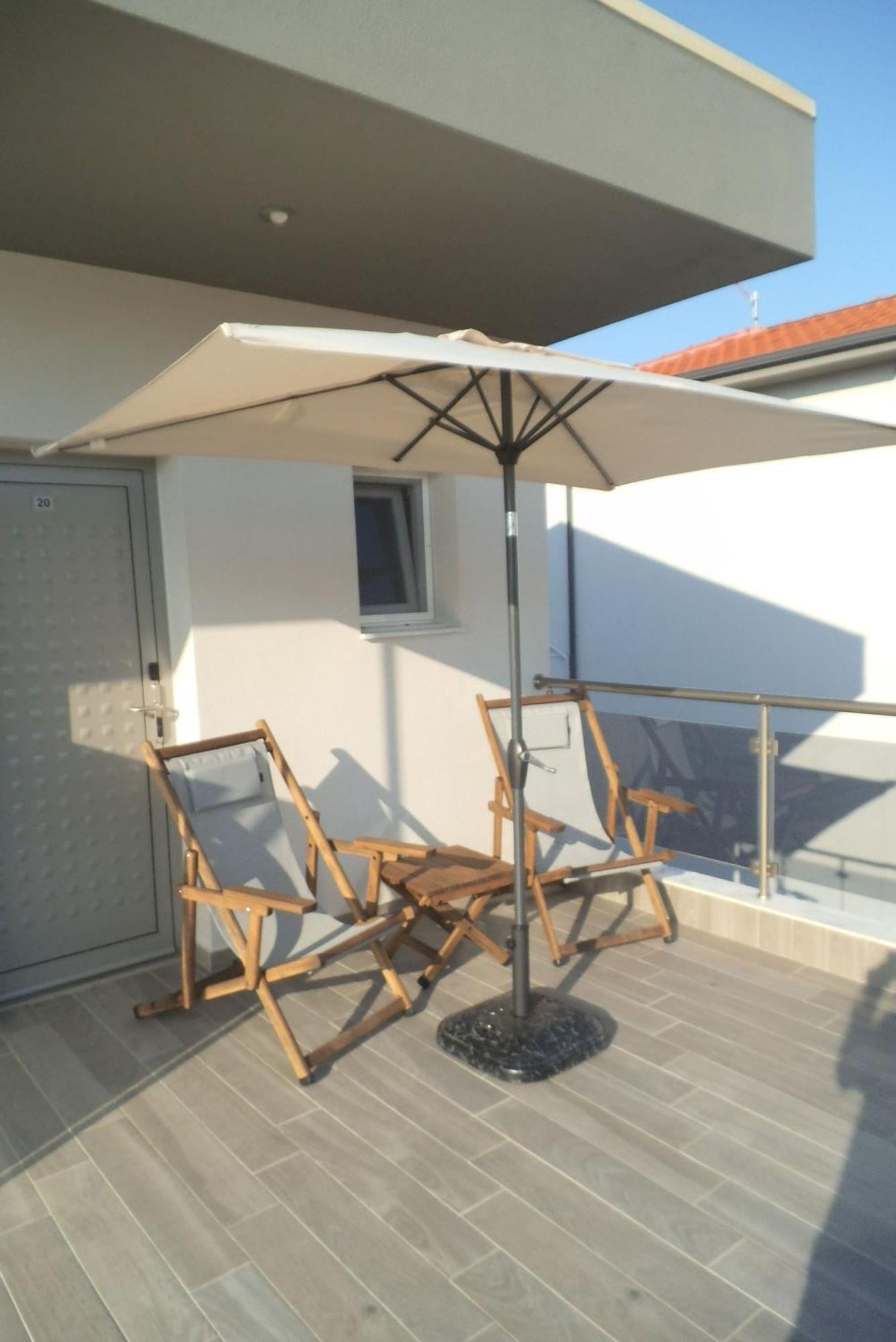 Finikas Garden Beach Resort Nikiti Exterior foto